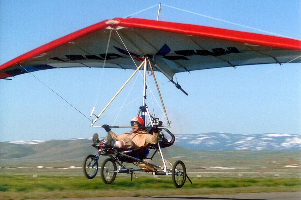 Lear Fan Trike taking off